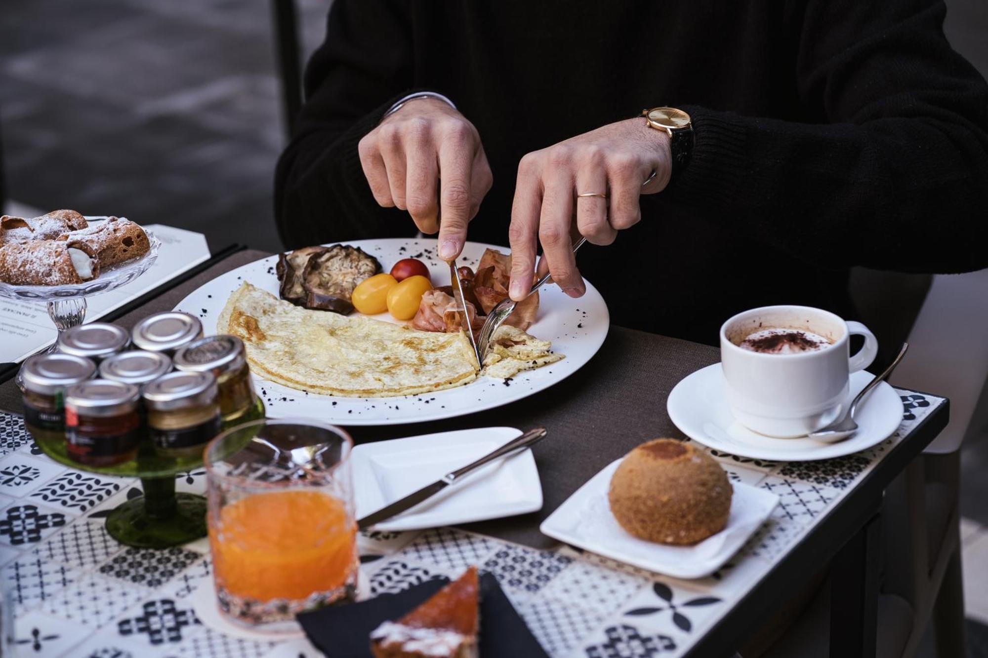 Hotel Palazzo Sangiorgio 5*