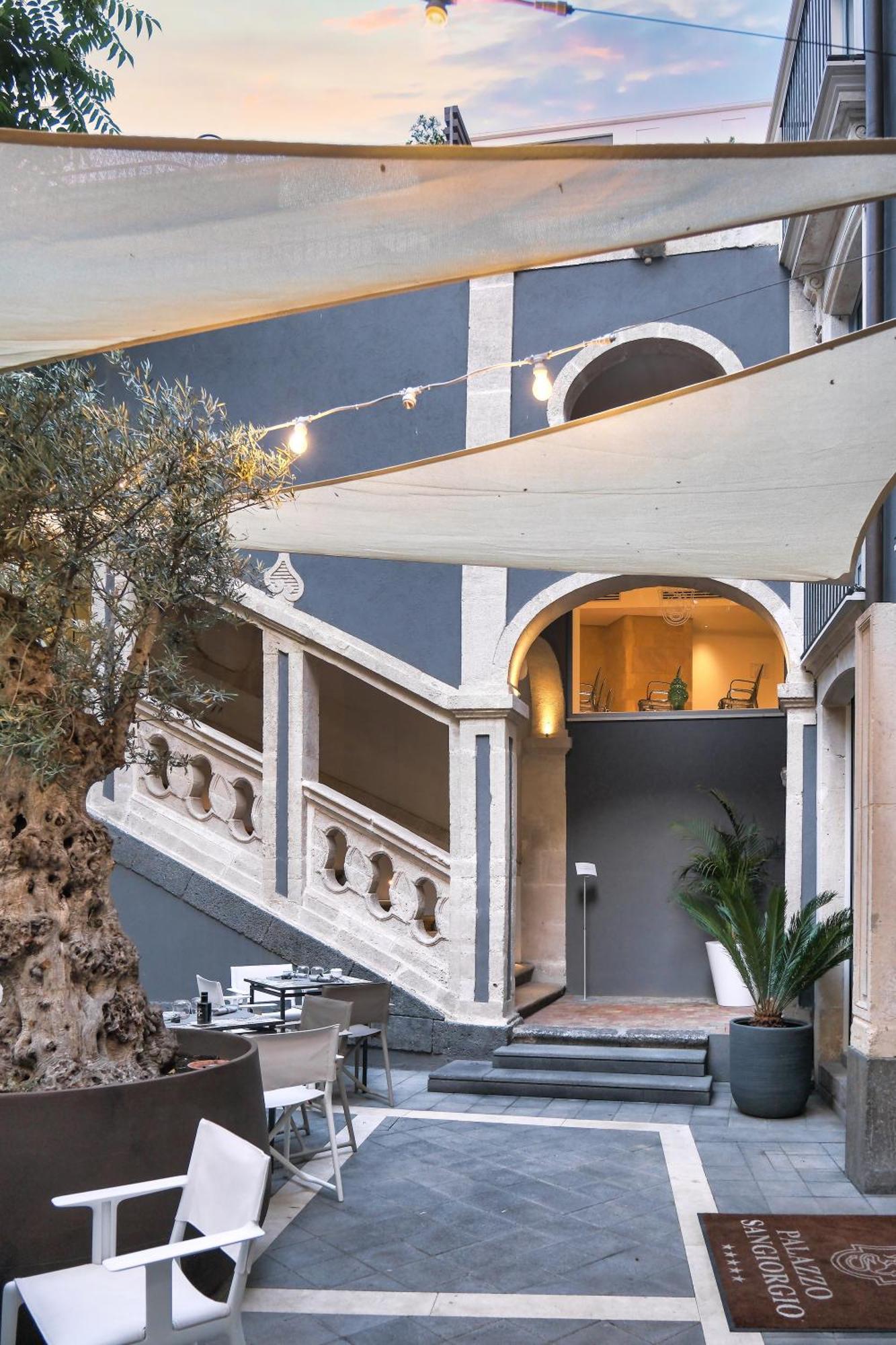 Palazzo Sangiorgio Hotel Catane